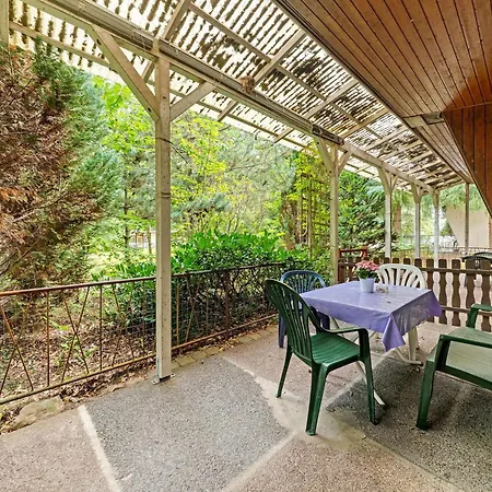 24 - Kimbucht Tatil parkı *